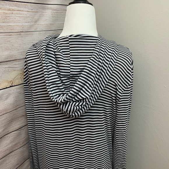 OLD NAVY | Striped Pull Over Hoodie - Picture 6 of 8